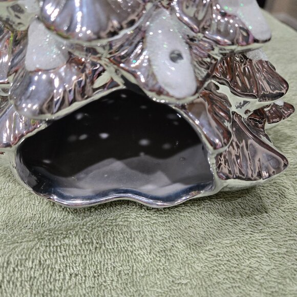 Christmas Tree tabletop decorartion - Picture 3 of 3